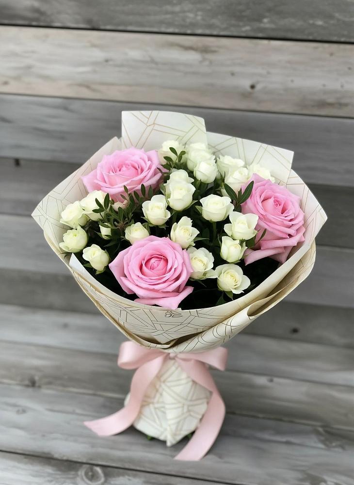 Букет цветов из: Розы в Югорёнке