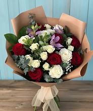 Букет цветов из:  Розы и Альстромерии в Югорёнке