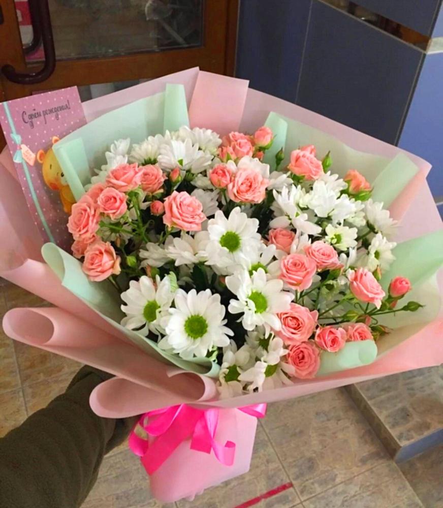 Букет цветов из: Розы и Хризантемы в Югорёнке