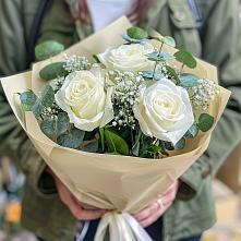 Букет цветов из:  Розы в Югорёнке