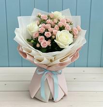 Букет цветов из:  Розы #REPLACE_PRED# Югорёнке