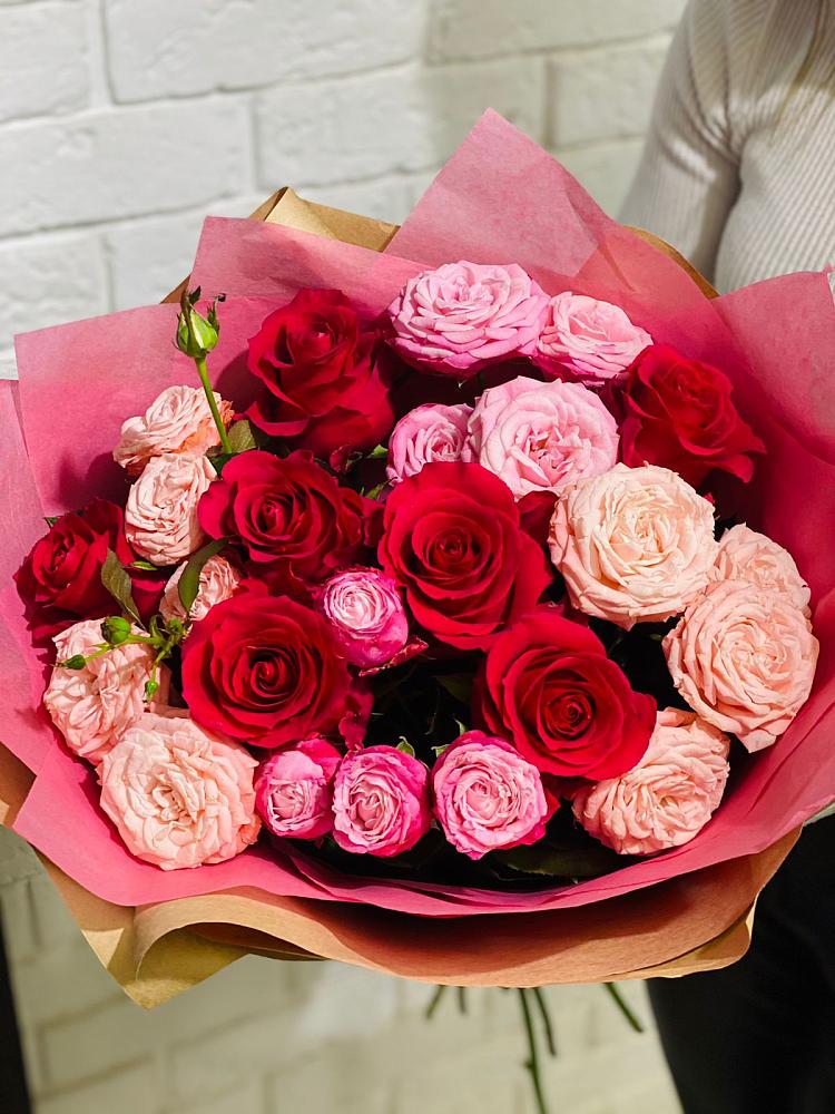 Букет цветов из: Розы в Югорёнке