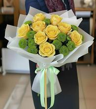 Букет цветов из:  Хризантемы и Розы в Югорёнке