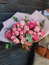 Букет цветов из:  Розы в Югорёнке