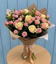 Букет цветов из:  Розы в Югорёнке