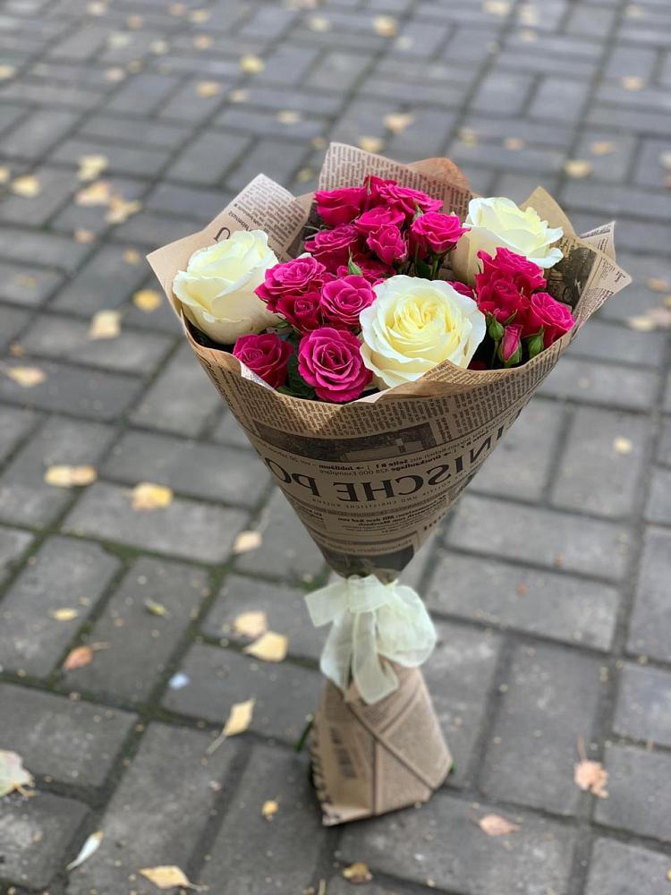 Букет цветов из: Розы в Югорёнке