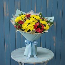 Букет цветов из:  Альстромерии и Хризантемы в Югорёнке