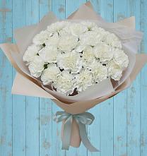 Букет цветов из:  Гвоздики в Югорёнке